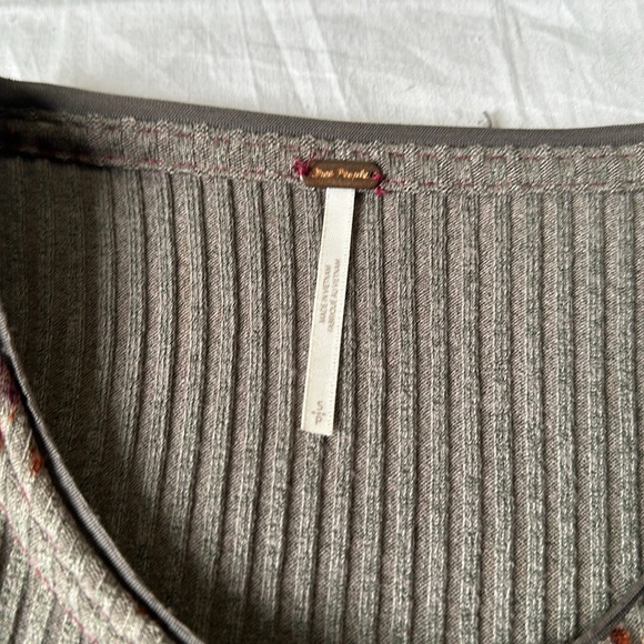 Free People Layer me Henley Top Small Bell Sleeve - Picture 6 of 6